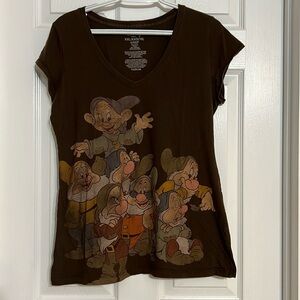 2X snow, White and the seven dwarfs Disney T-shirt
